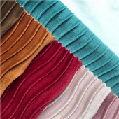 Tkanina za oblazinjenje z valovitimi črtami